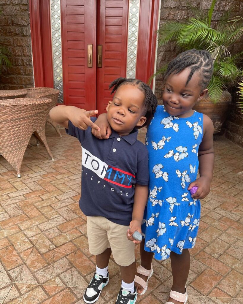 Stonebwoy’s kids speak Twi and Ewe in hilarious video; fans react