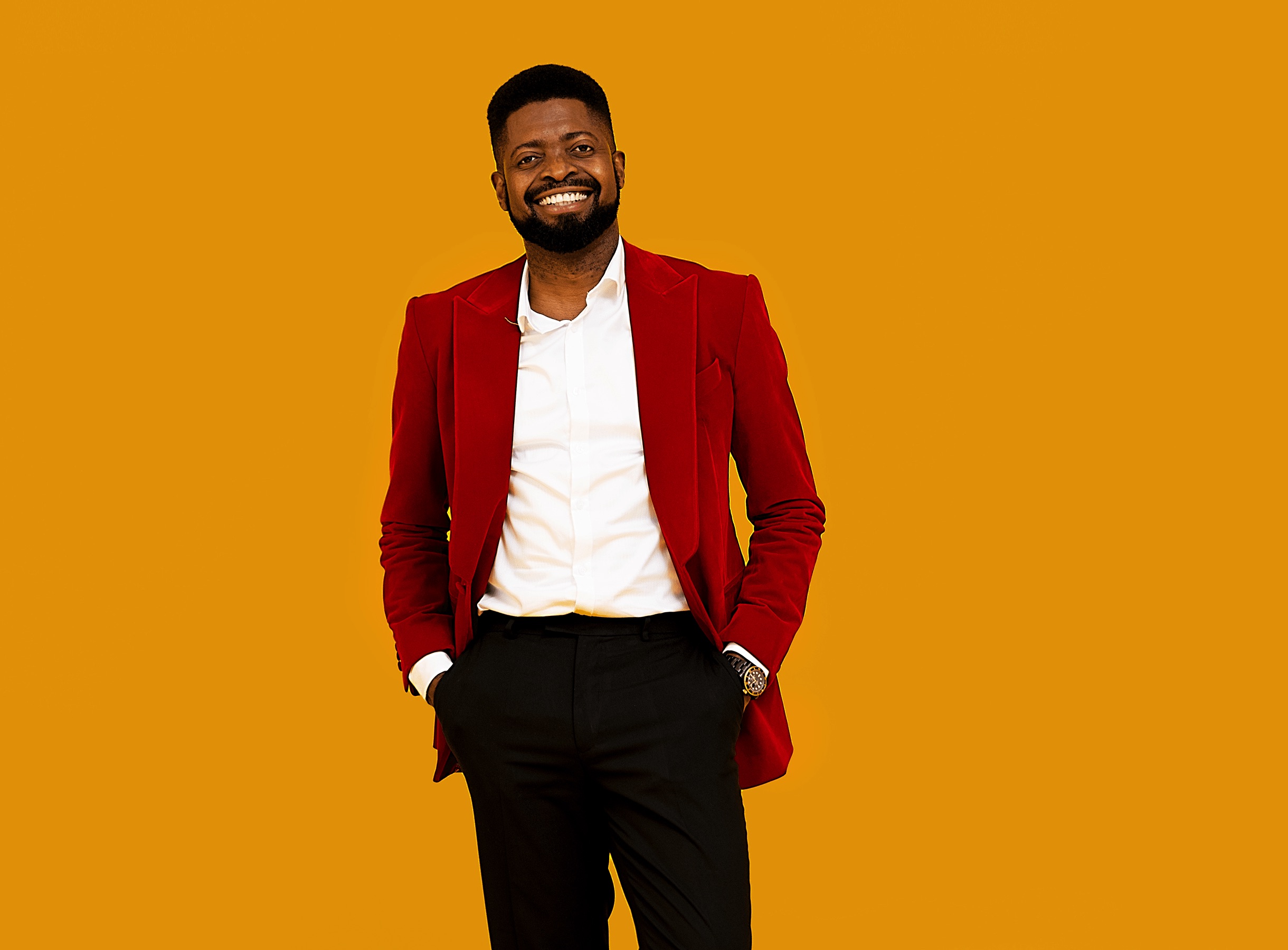 Top-notched Nigerian celebrity, Basketmouth, speaks twi