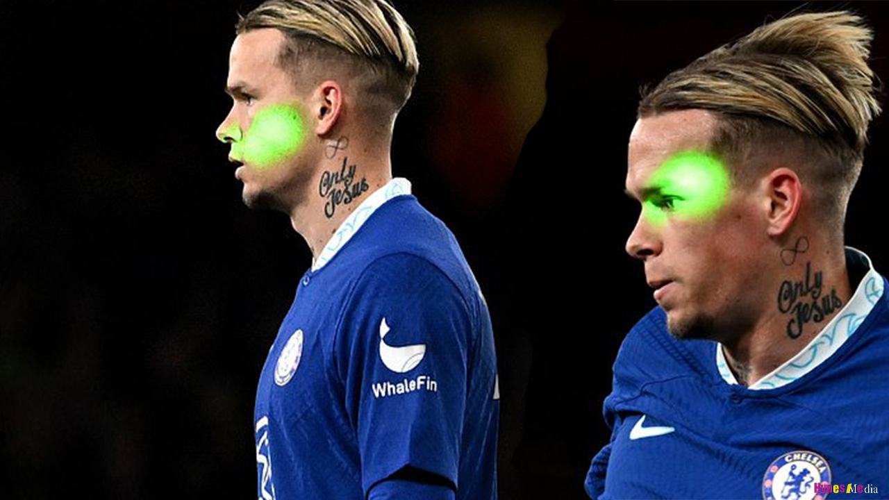 Arsenal fan arrested, for shining laser at Chelsea’s Mudryk