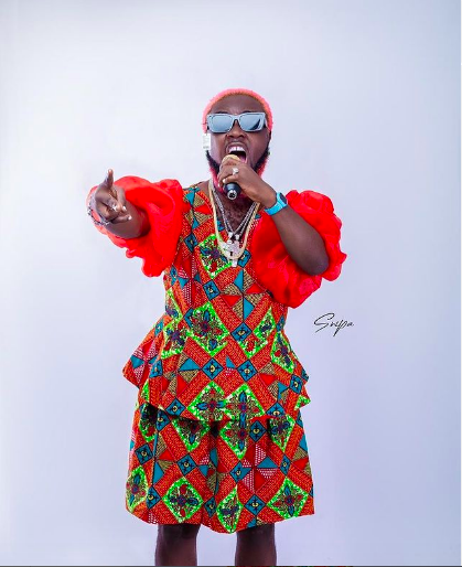 My female dressing puts food on my table -DJ Azonto