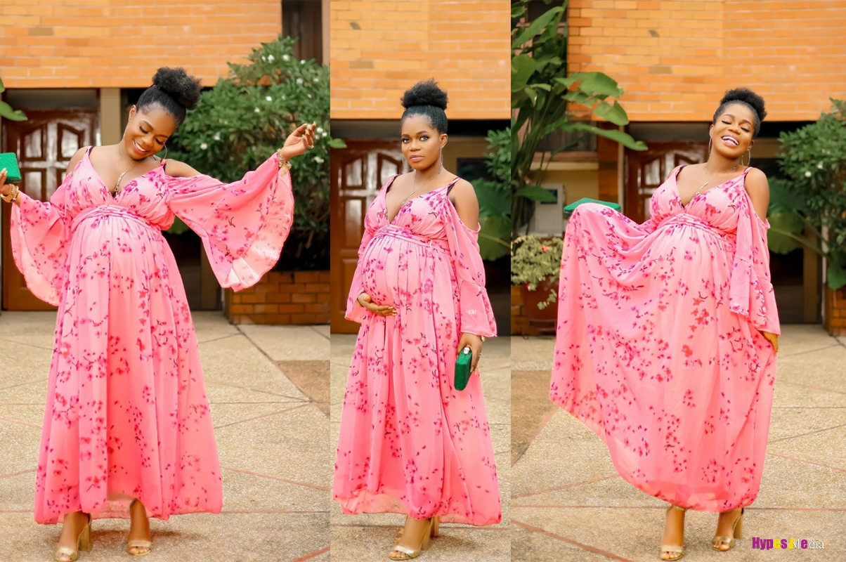 Beginning of an adventure: Mzbel announces her pregnancy