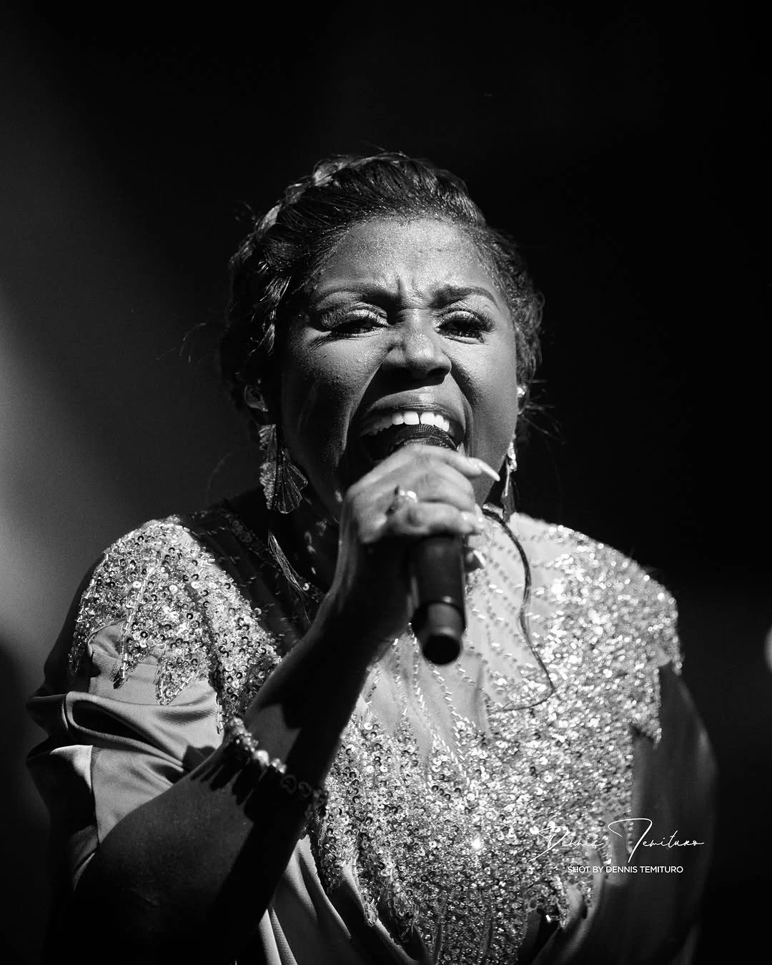 Diana Hamilton's 'Awake Experience' Electrifies Sunyani With A Night Of Powerful Worship