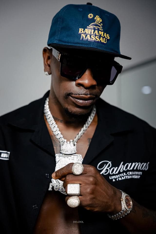 Shatta Wale Sends A Stern Warning To Richard Nii-Armah Quaye (RNAQ)