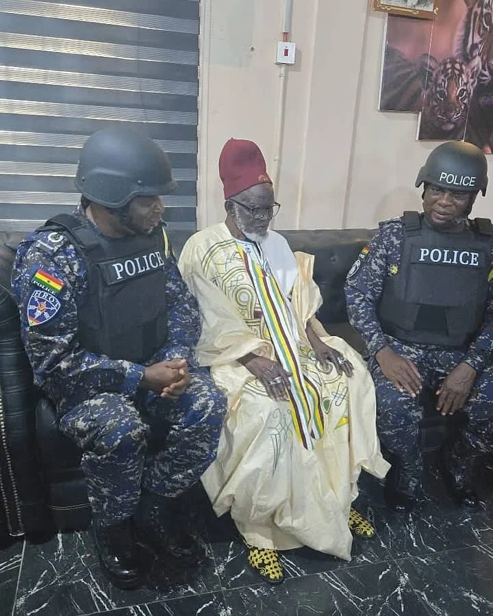 IGP Yohuno Apologizes To Bawku Naaba For Police-Youth Confrontation