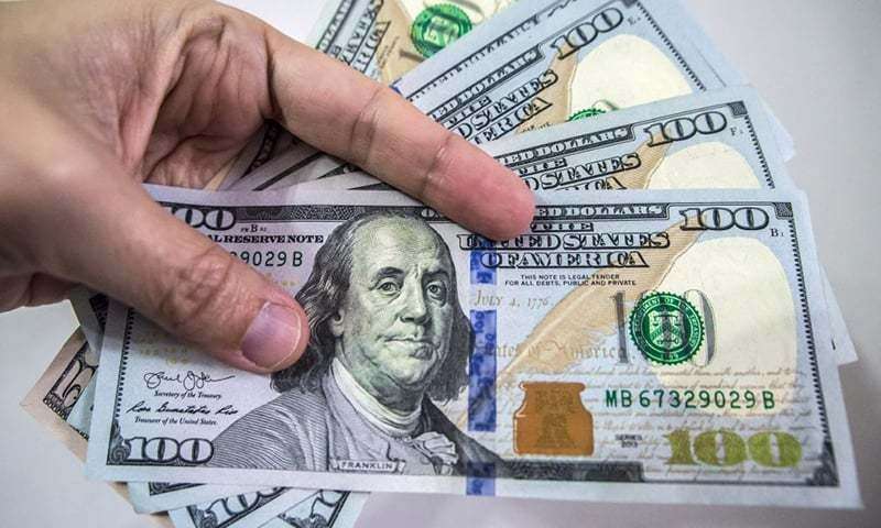 Cedi Sells At GH¢16.00 Against The US Dollar On April 1. 