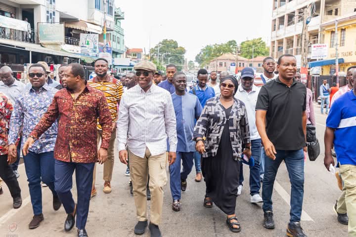 Afenyo-Markin And Minority Caucus Donate GHS 2 Billion To Adum Fire Victims