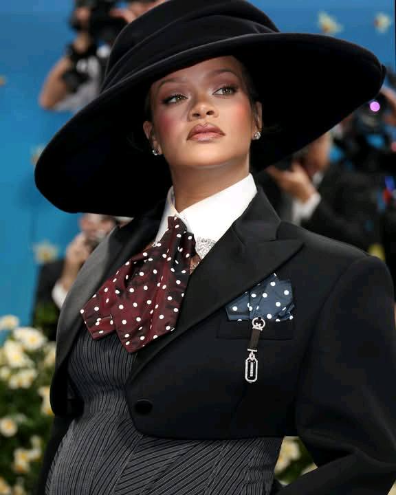 Rihanna Announces She's Expecting Her Third Child With A$AP Rocky