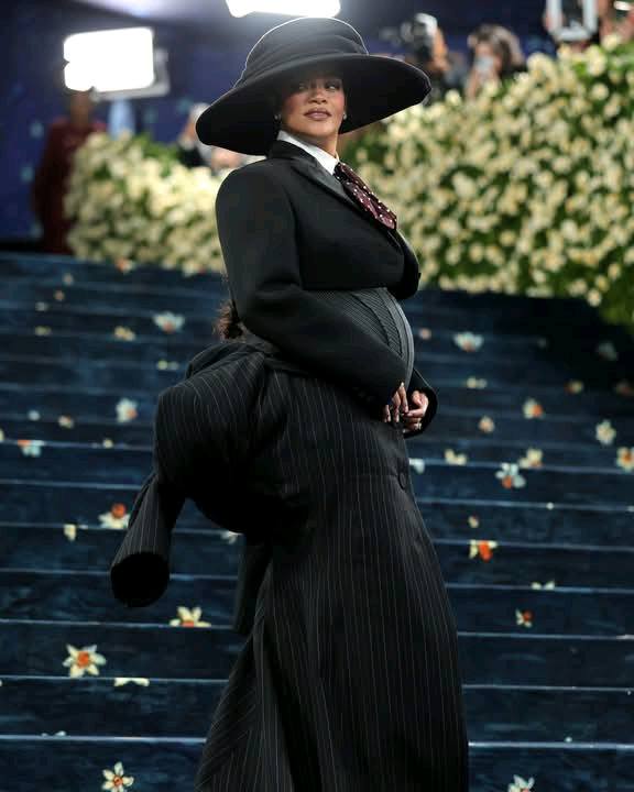 Rihanna Announces She's Expecting Her Third Child With A$AP Rocky