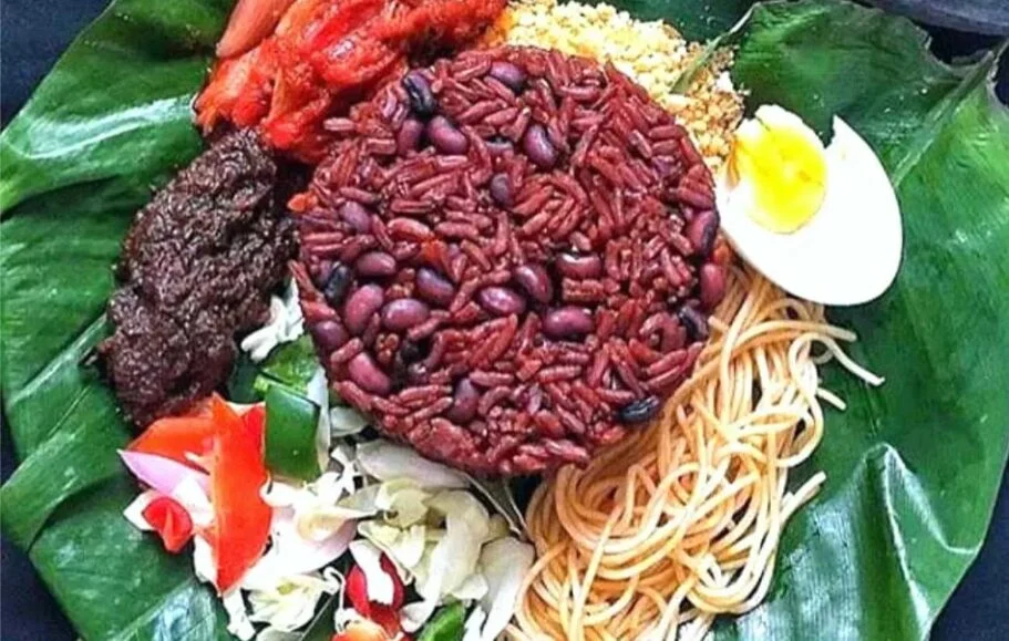 Six Popular Ghanaian Foods That May Lead To Excessive Weight Gain