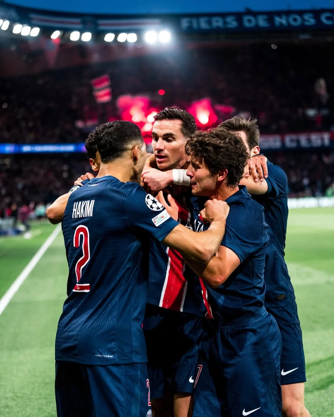 PSG Lead Arsenal 1-0 At Halftime — Ruiz With The Goal