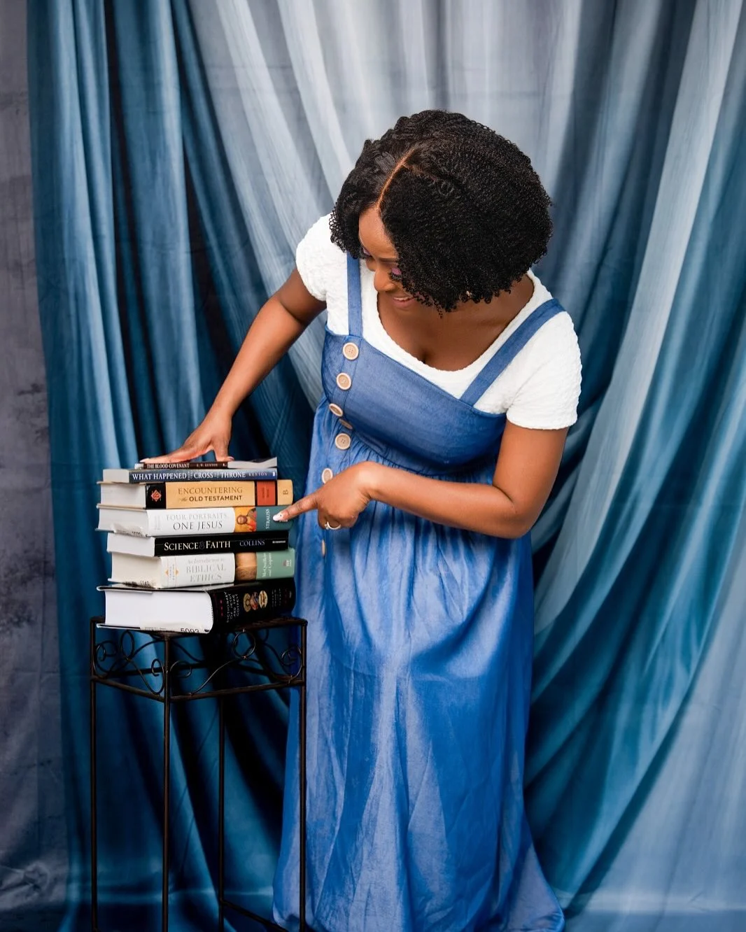 Gospel Singer And Clergywoman, Mildred Addison Graduates With Bachelor Degree In Biblical Studies