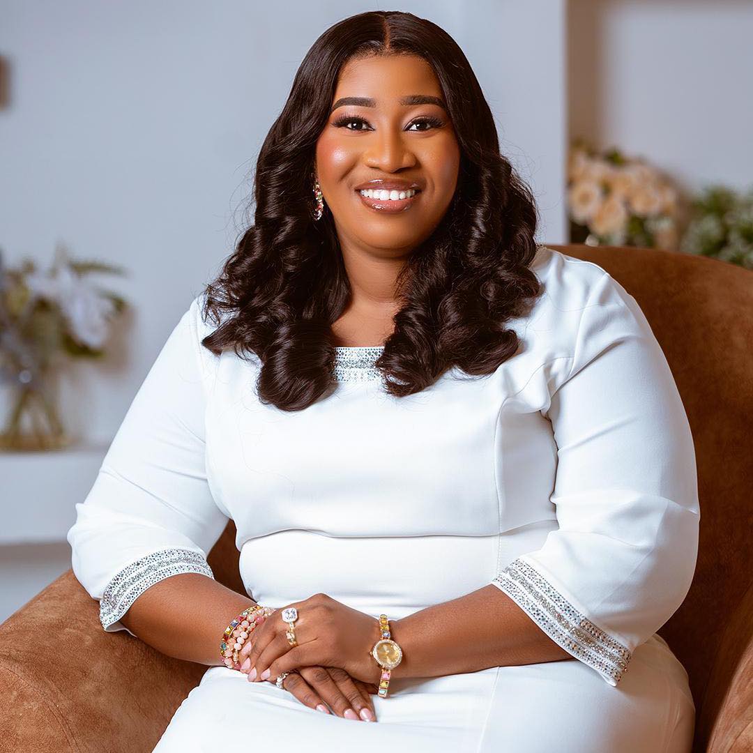 THE WAILING WOMAN | The new Book by Prophetess Rebecca Evonlah that will bless you