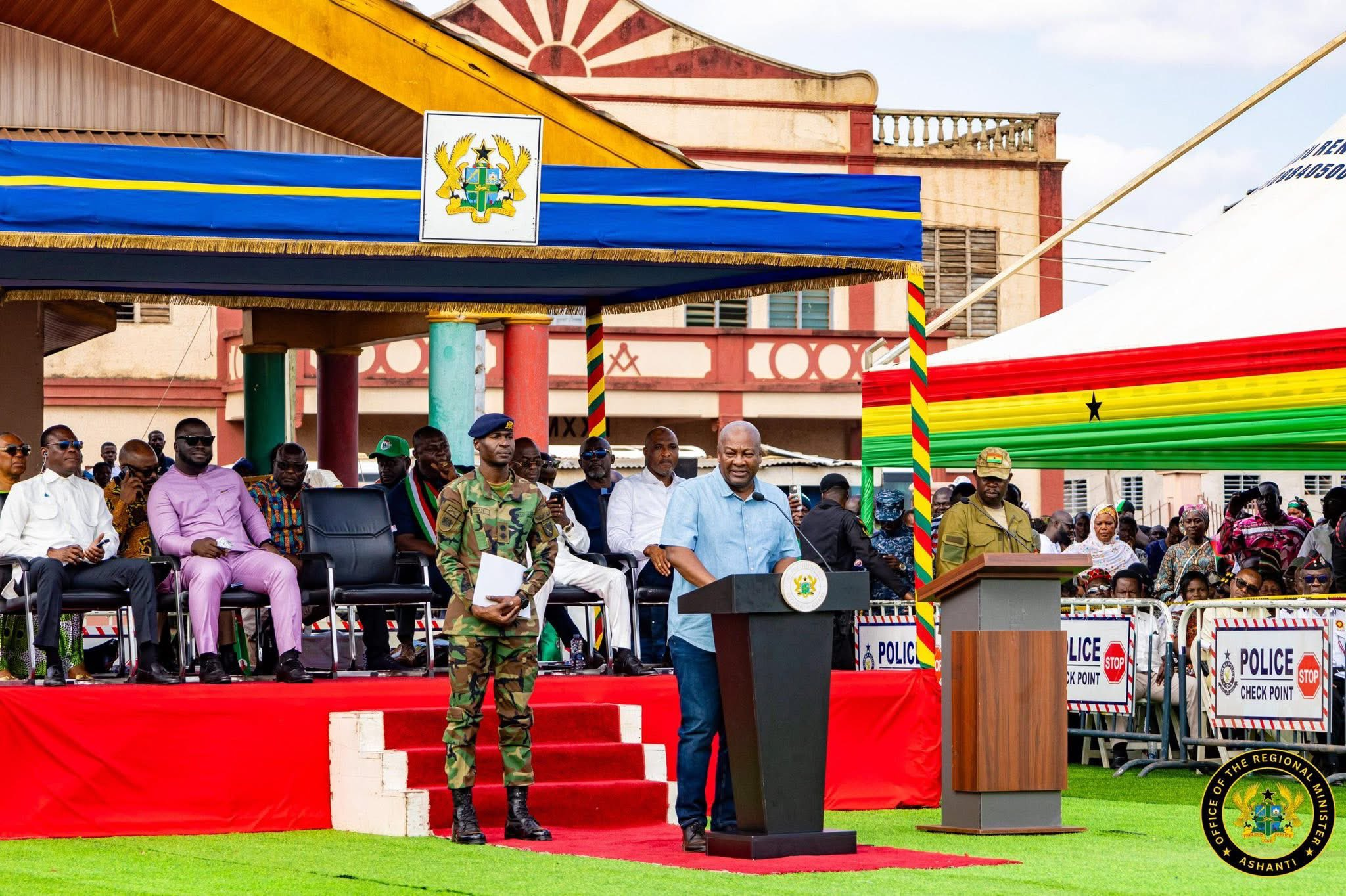Kejetia Traders Promise Third-term Support If Mahama Finishes Market Project