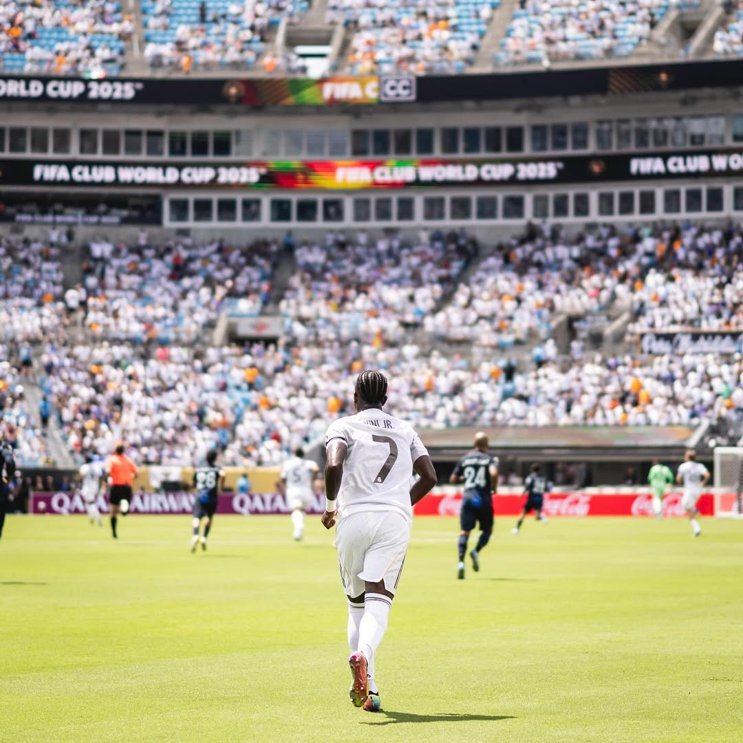Real Madrid Considers Selling Vinícius Jr. For This Surprising Reason