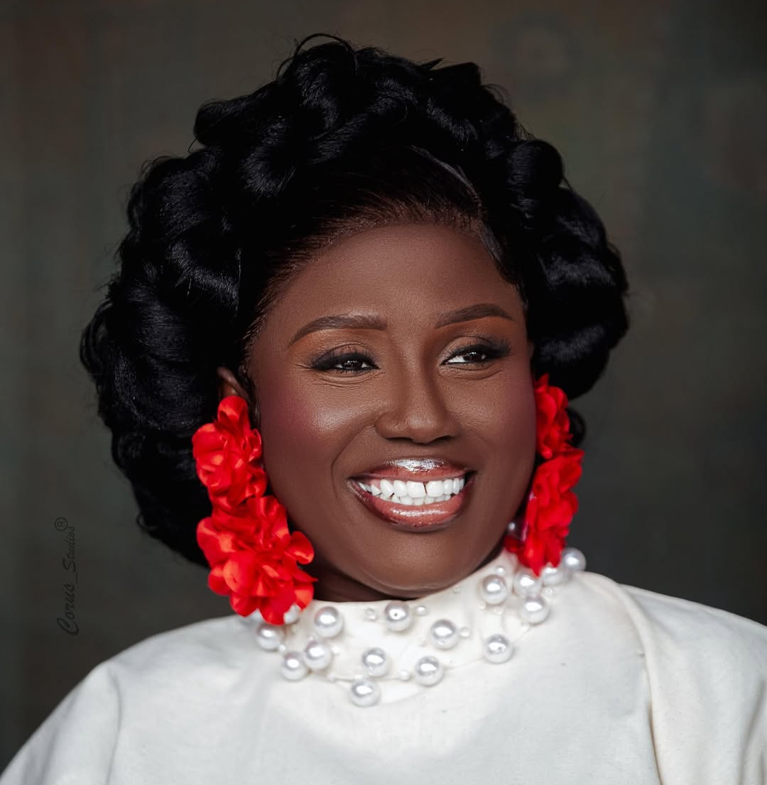 The On-Time Deliverer Is Never Late, He's My Help In Times Of Need– Diana Hamilton