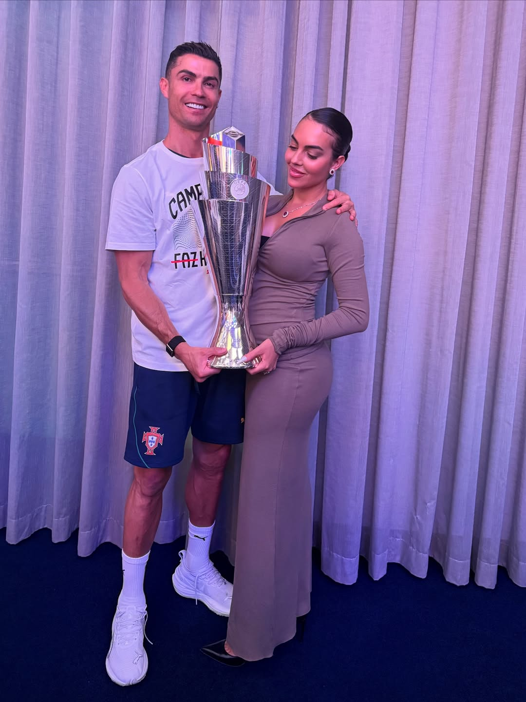 Cristiano Ronaldo Proposes To Longtime Girlfriend Georgina Rodríguez