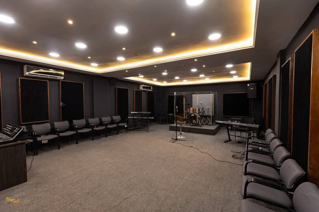 Joe Mettle Targets Podcast, Radio And TV Channels At Reverb Studios