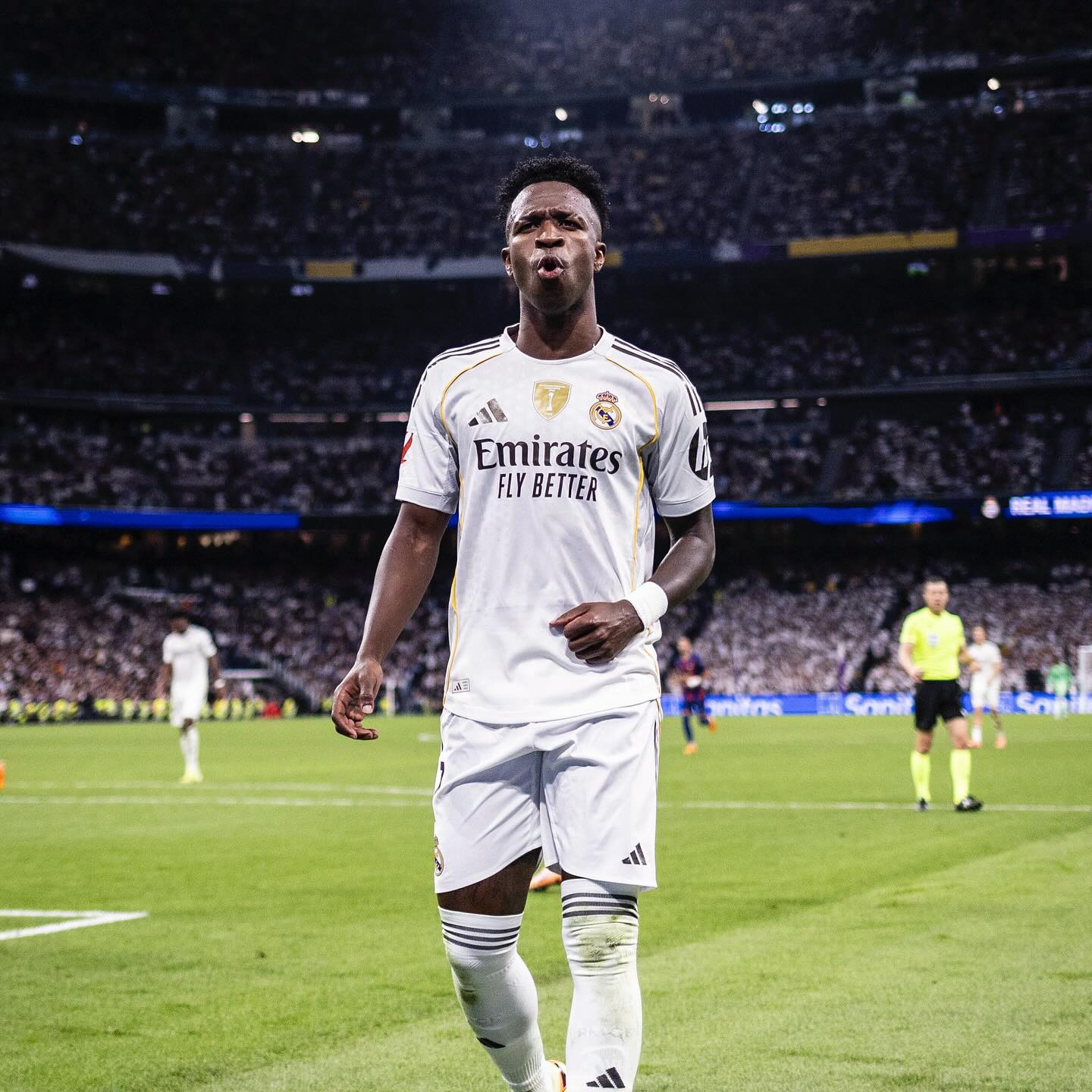 Vinicius Jr. apologizes For His El Clasico Outburst, Saying Passion Took Over
