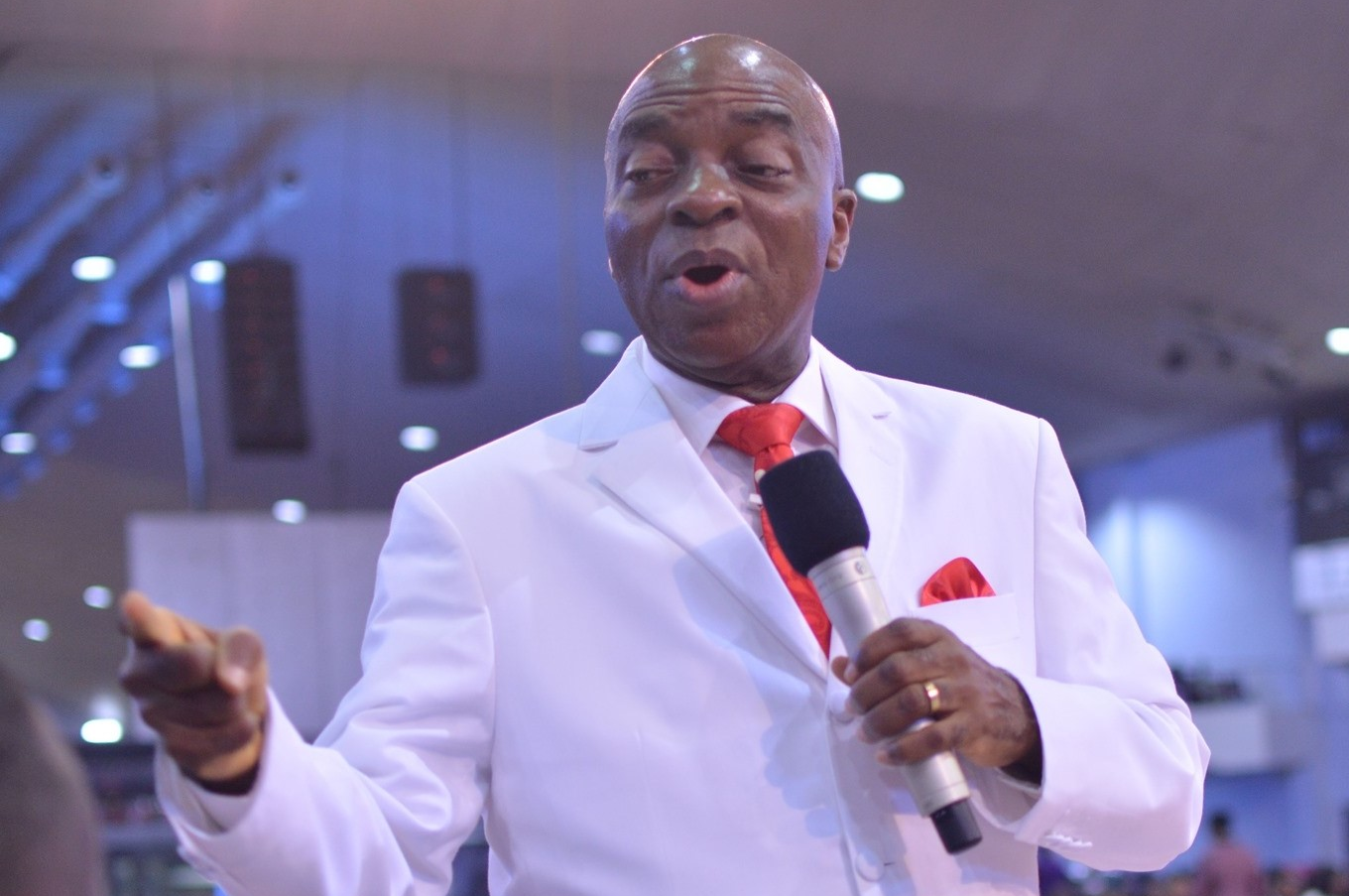 It’s Better To Walk Alone, Than To Walk With Wrong People – Bishop David Oyedepo
