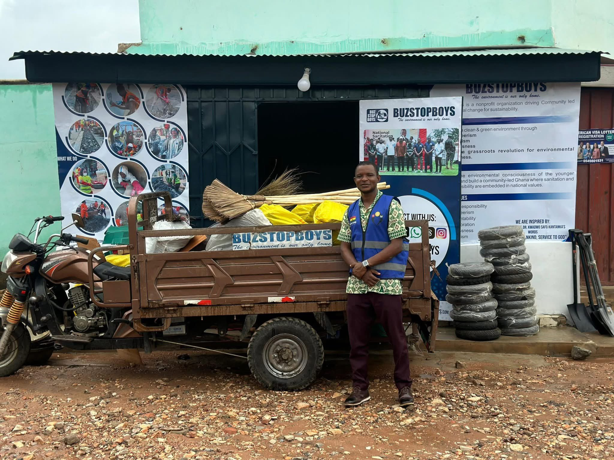 Buzstopboys Donate Cleaning Tools To Onua Wellness Volunteers To Help Keep Ghana Clean