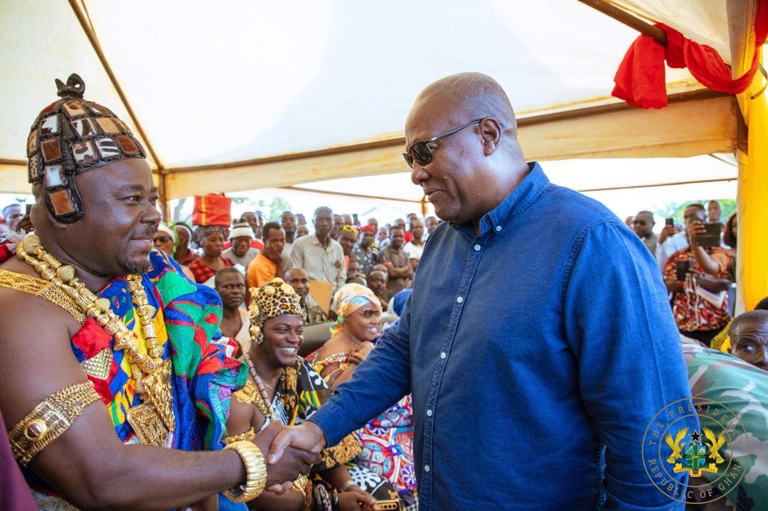 Mahama Cuts Sod To Expand The Cape Coast–Takoradi Road