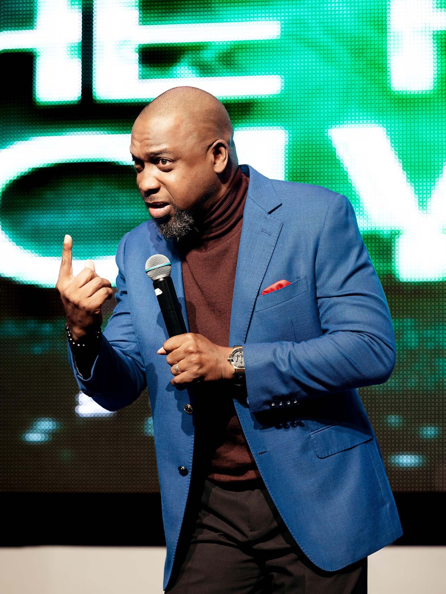 Pastor Andy Osakwe Warns DJs Not to Blend Secular Songs Into Christian Events