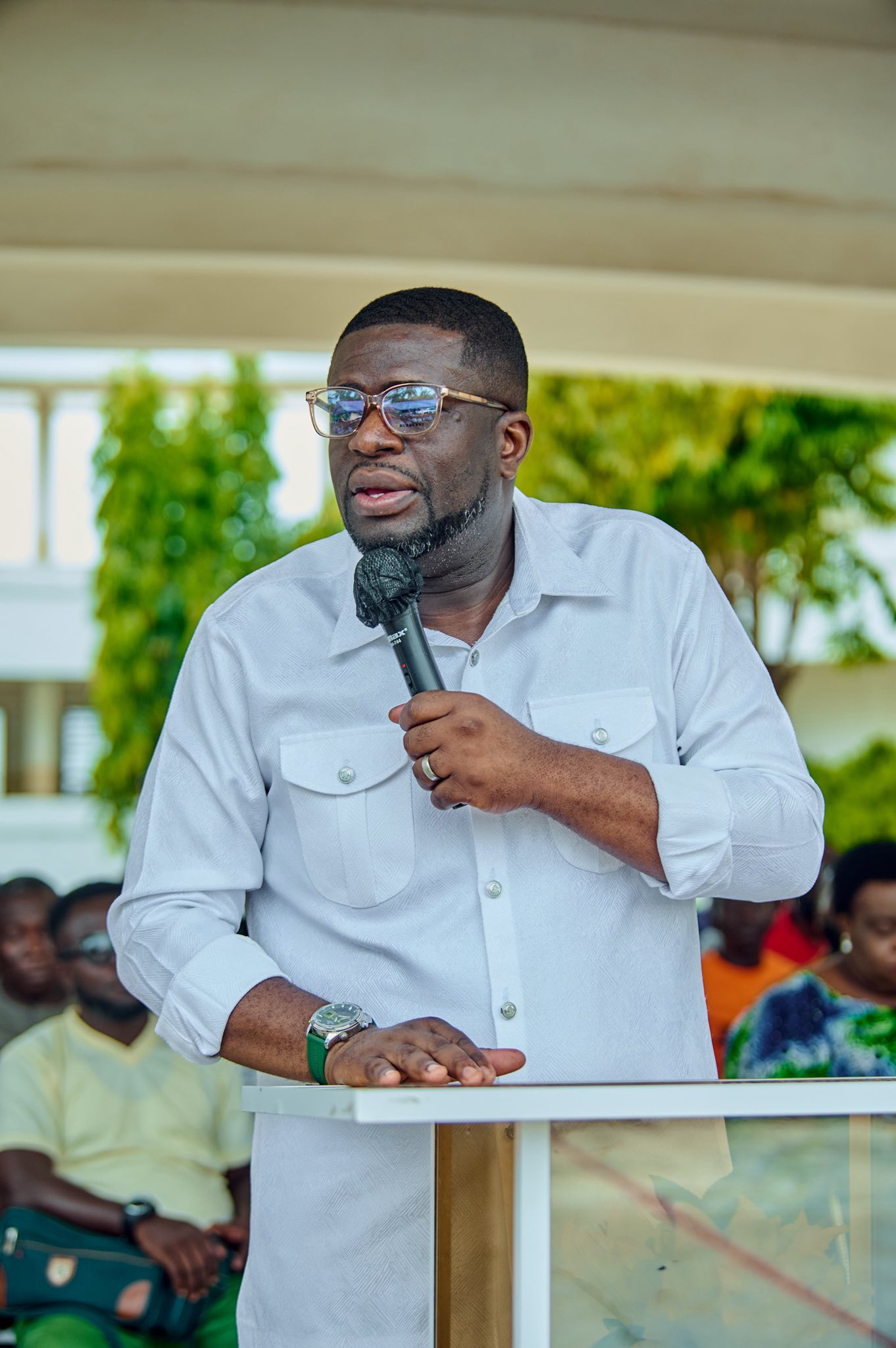 Apostle Selasie Addae Together With Apostolic Empowerment Ministries Donate To New Century Technical Institutes In Dansoman