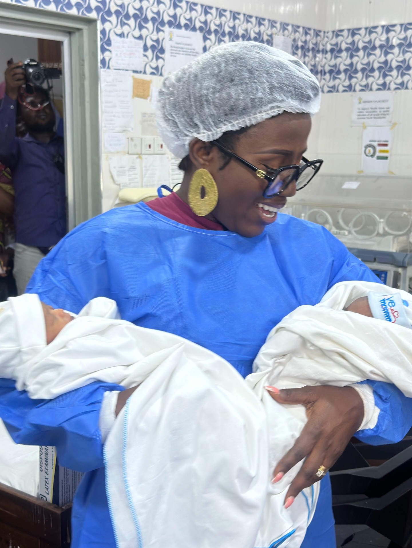 Diana Hamilton Pays Medical Bills For New Moms At Mamobi Hospital