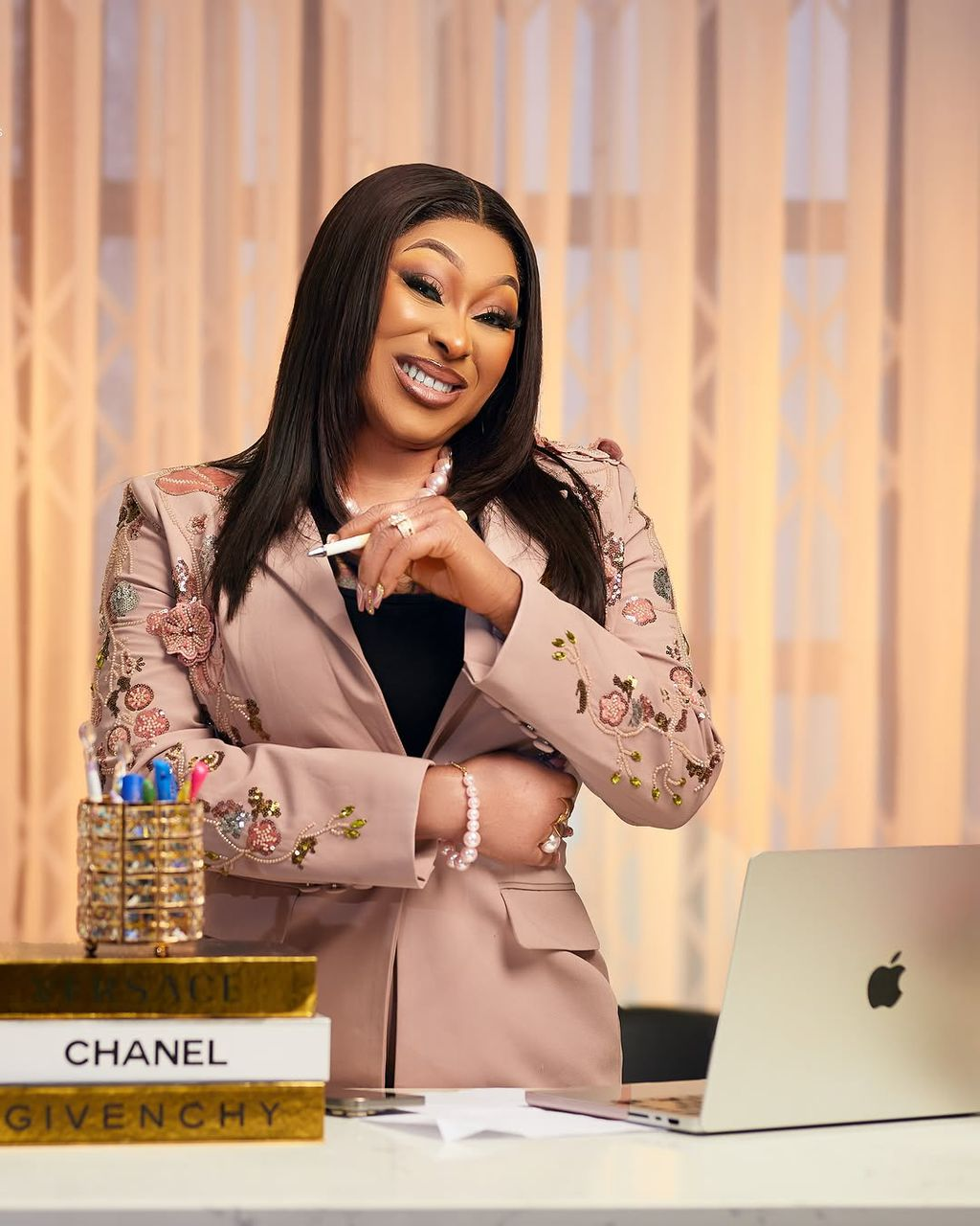 Omega Foods CEO, Mrs. Jannis Acheampong Donates To Accra Psychiatric Hospital