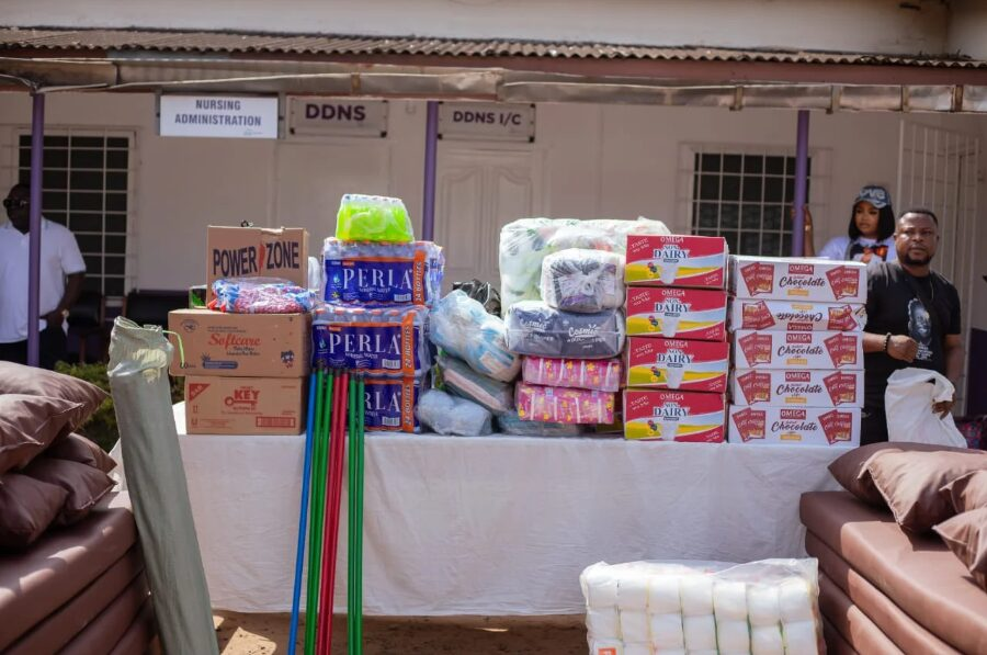 Omega Foods CEO, Mrs. Jannis Acheampong Donates To Accra Psychiatric Hospital