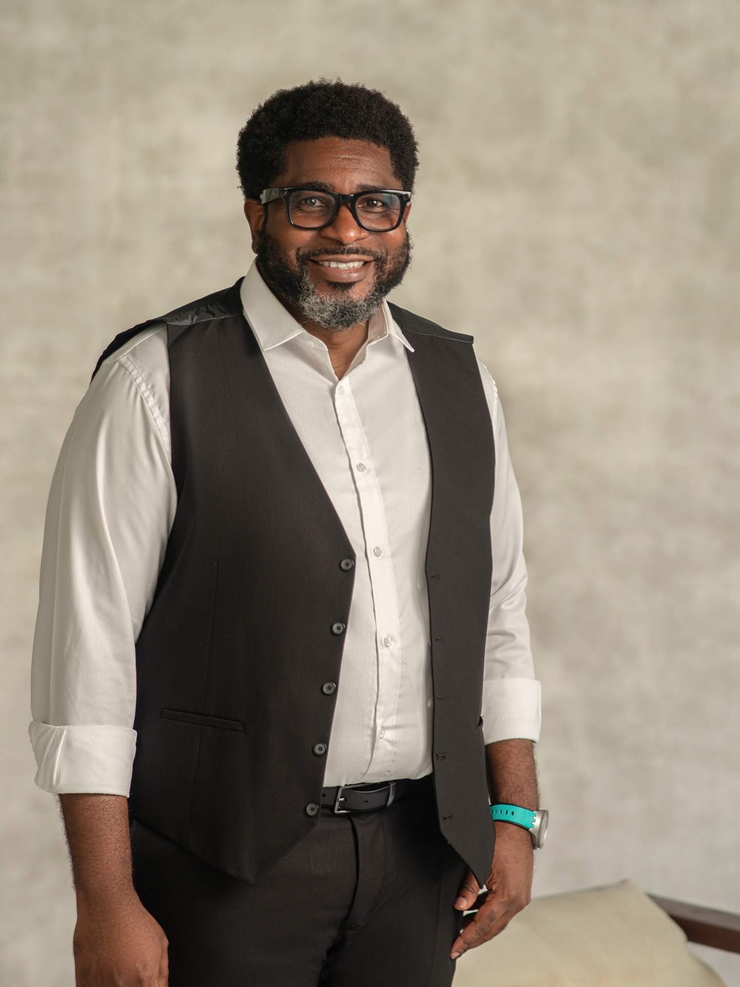 “Don’t Marry Broke Women” — Pastor Kingsley Okonkwo Advises Men