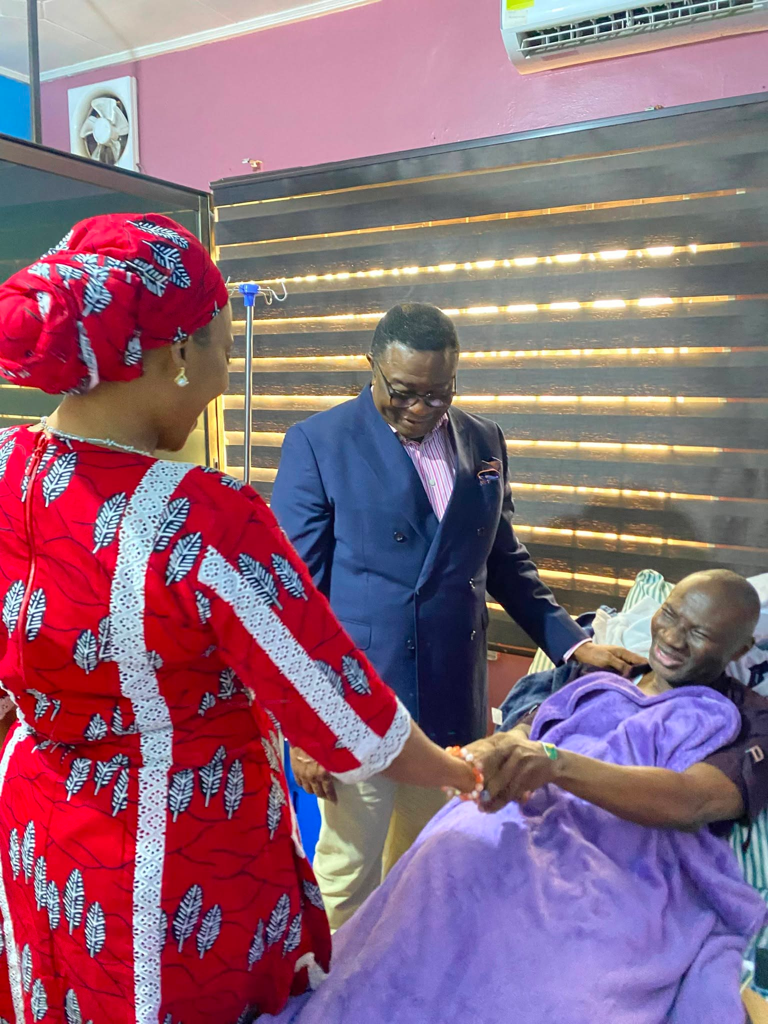 President Mahama sends delegation to Prophet Badu Kobi at the hospital