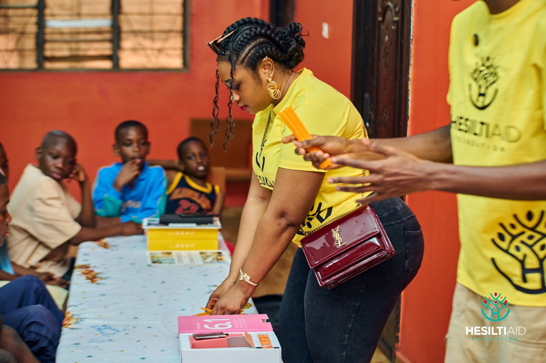 Hesilti Aid Foundation Visits Chosen Children Center to Show Love and Care
