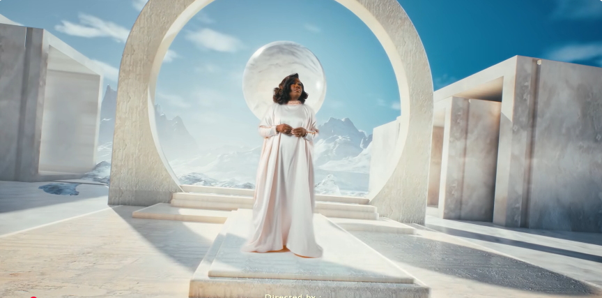 Diana Hamilton Expresses Gratitude to God in New Song “W’ate M’anim”