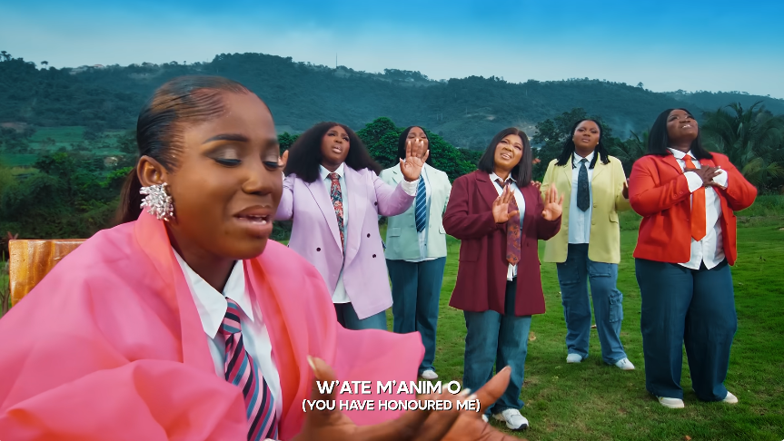 Diana Hamilton Expresses Gratitude to God in New Song “W’ate M’anim”